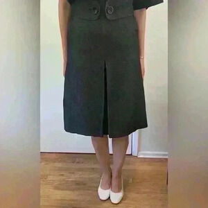 A line black chambray skirt. NEW WITH TAGS